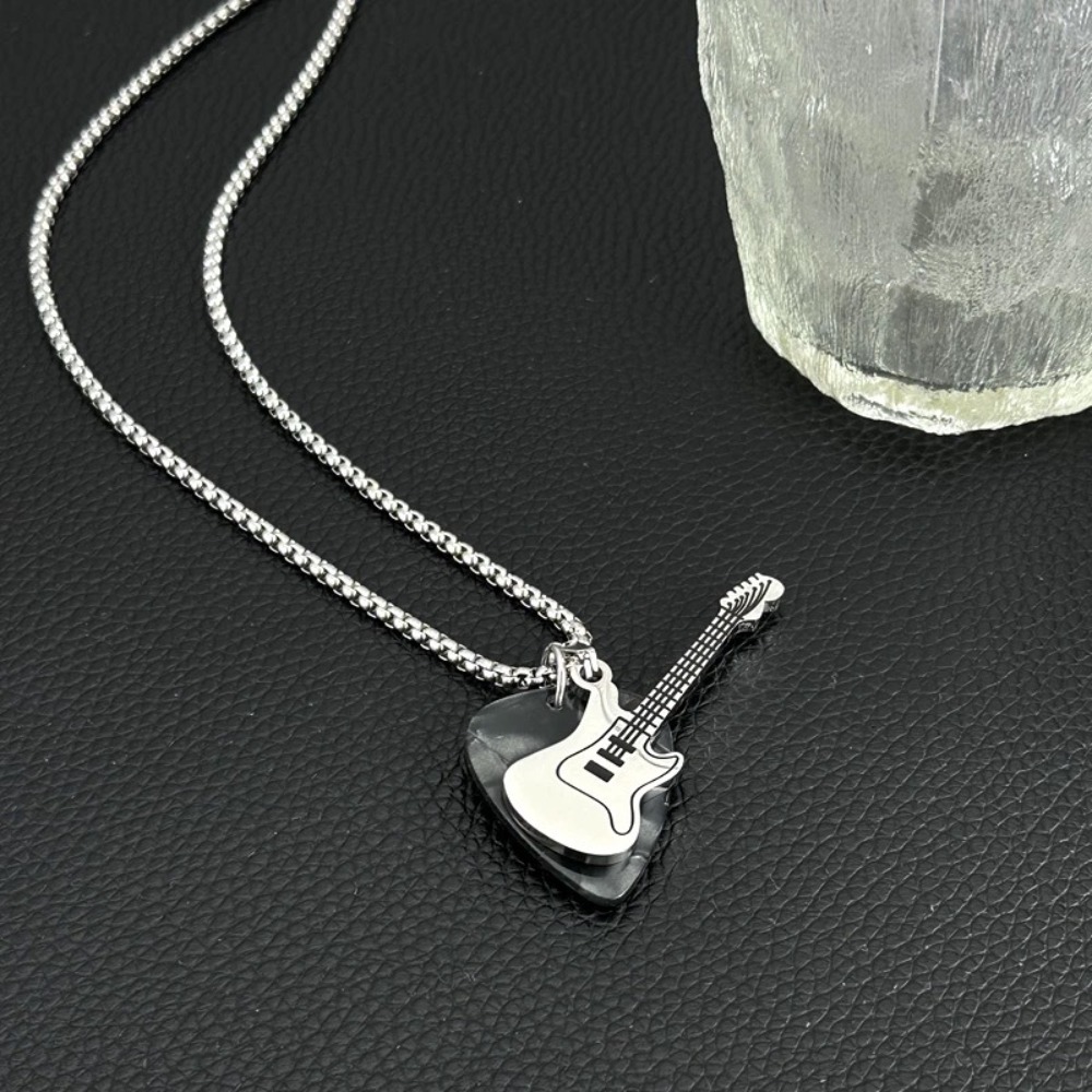 Collier pendentif médiator de  - Electric Guitar Pick Pack avis et prix